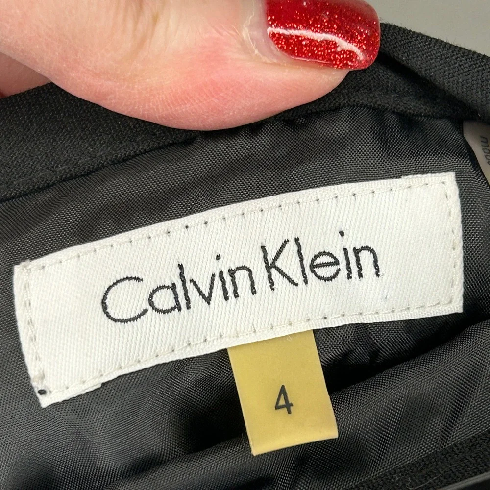Calvin Klein Black Pencil Skirt Knee Length Lined Women Size 4 Minimalist Career